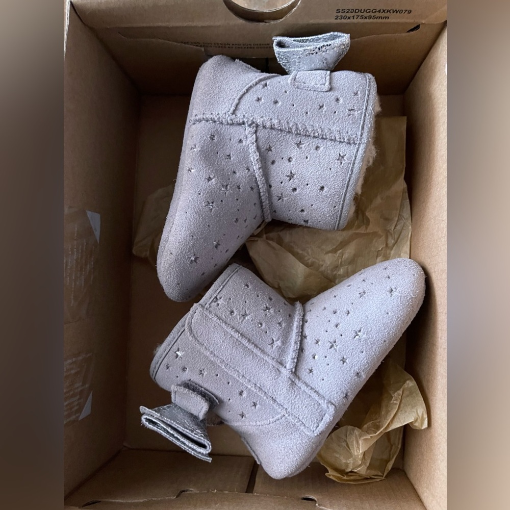BBby ugg boots